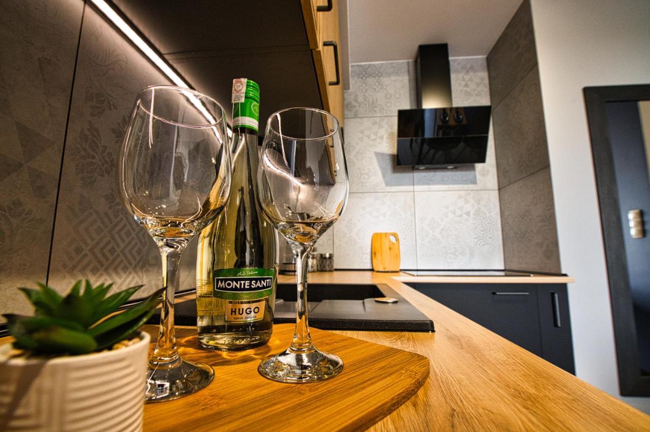Apartment Timi By Housine